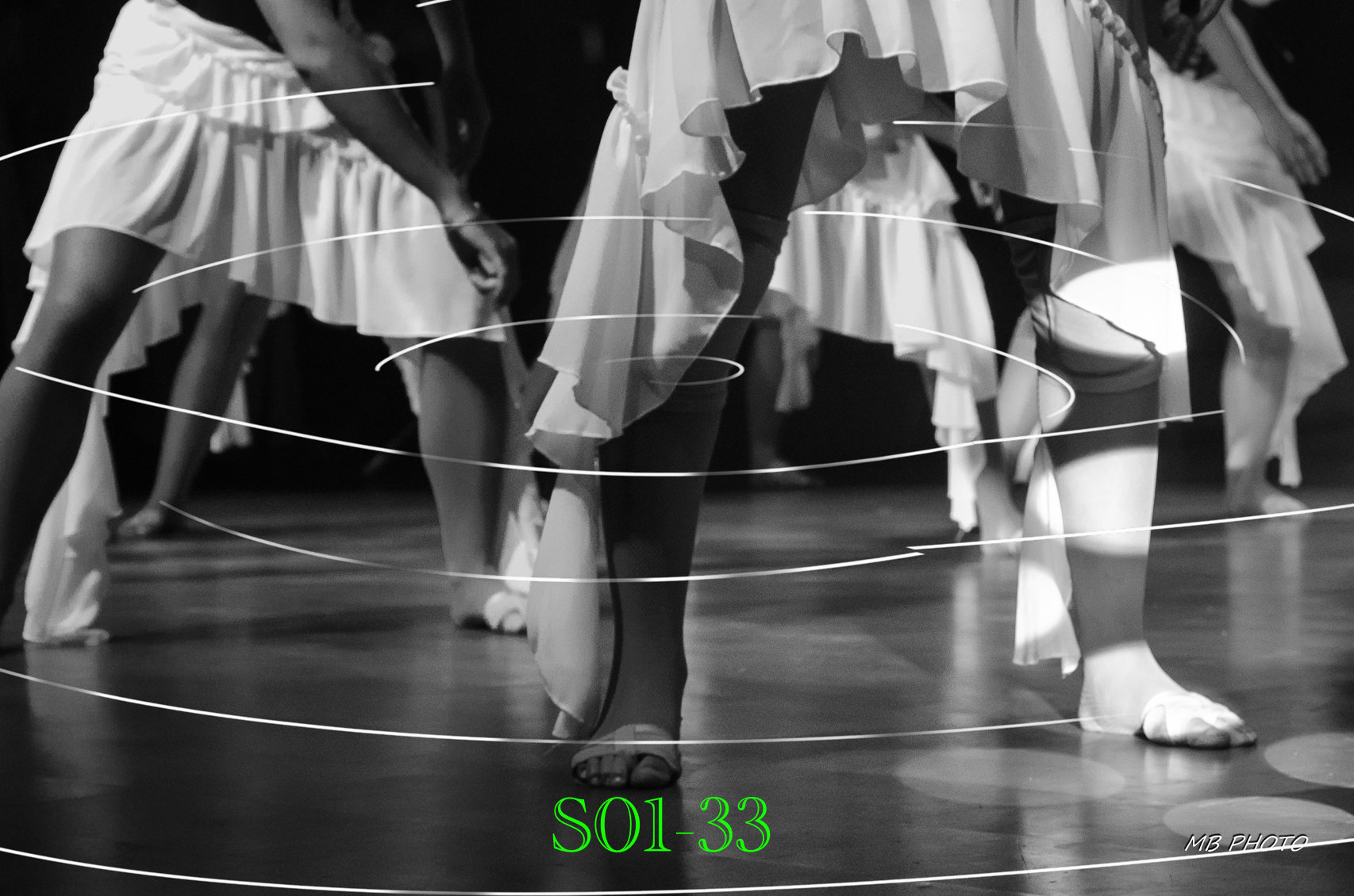 S01-33
