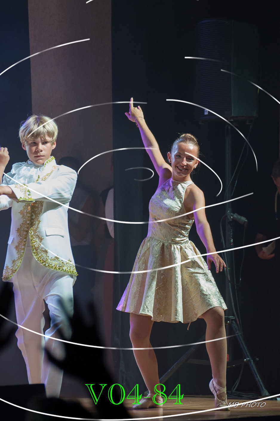V04-84
